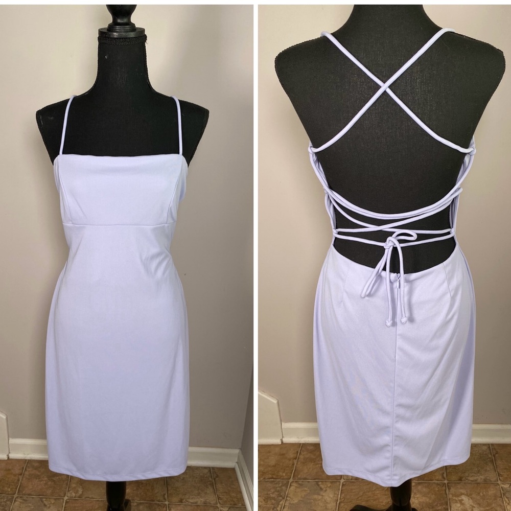 Women’s Carabella Size Medium Mini Strappy back light purple vintage dress